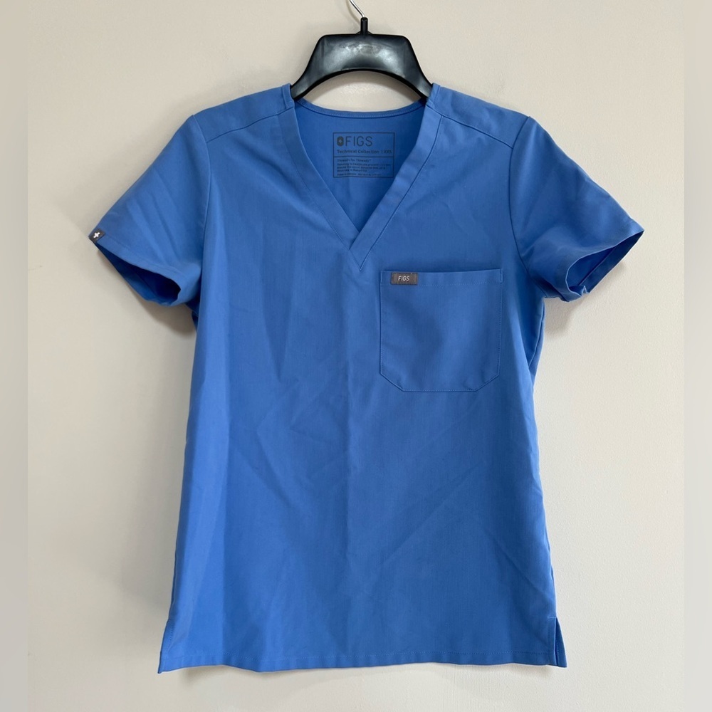 FIGS Women's Catarina One-Pocket Scrub Top, Ceil Blue (PO #1747), XXS